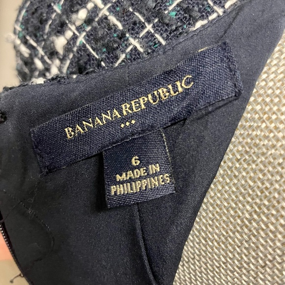 Banana Republic Wool Dress - 6 - Picture 5 of 5